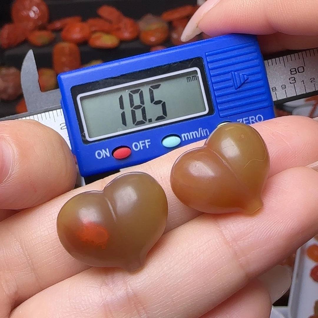 南红玛瑙未镶嵌颈饰