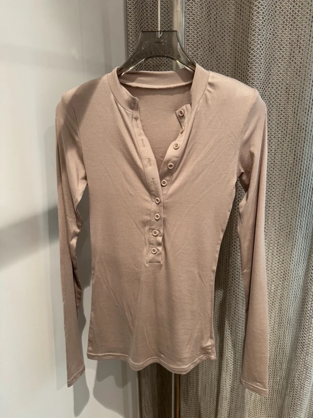 主播推荐 小众设计师款纯欲系列 仙女修身打底衫