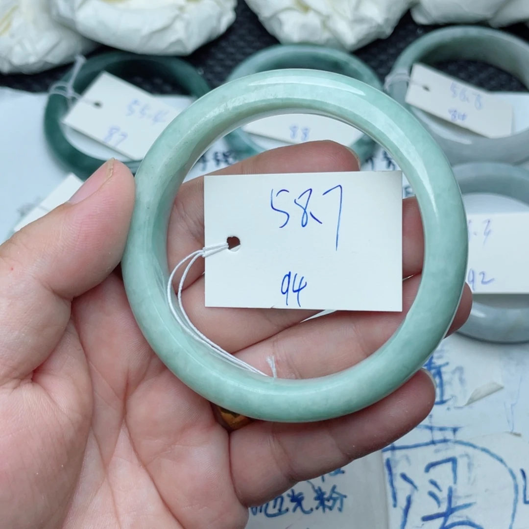 未镶嵌手镯翡翠翡翠手镯94
