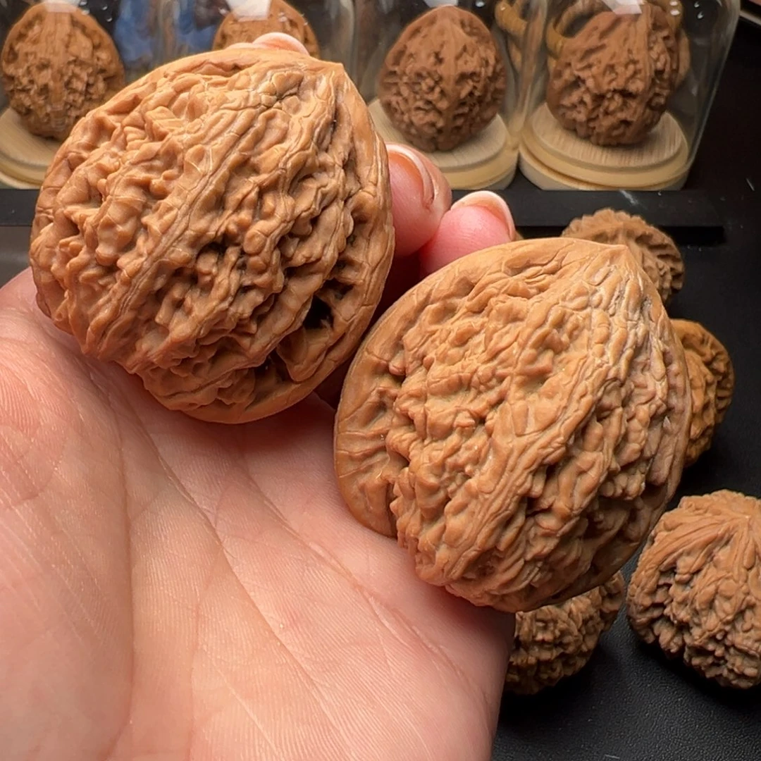文玩核桃把件好*生虎头王41