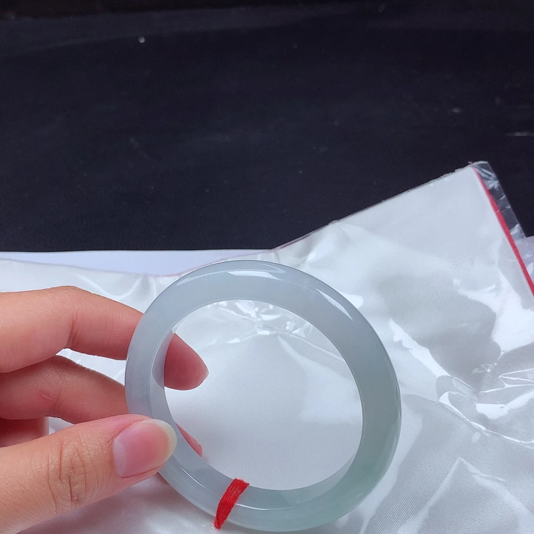 翡翠未镶嵌手镯56圈t19117