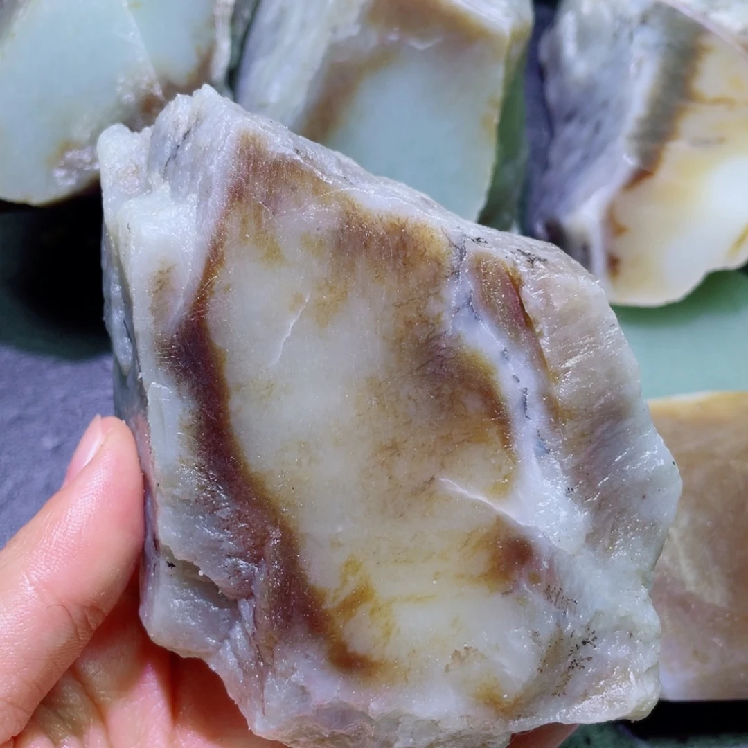 和田玉（糖玉）未镶嵌珠宝半成品