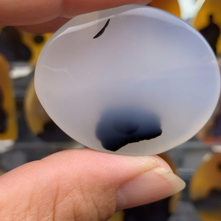 玛瑙/玉髓颈饰未镶嵌104