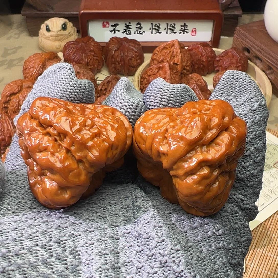 自***飞把件文玩核桃三角肌肉蛙