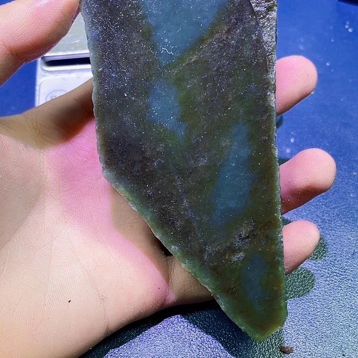 未镶嵌和田玉（糖玉）珠宝半成品