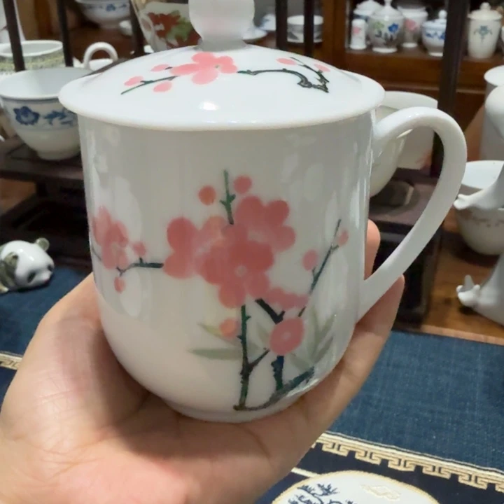 醴陵釉下手绘盖杯微瑕落渣
