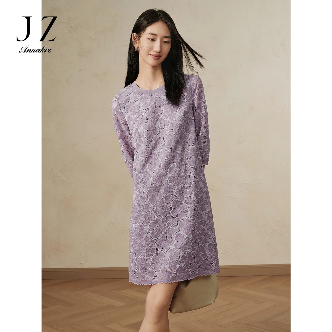 玖姿安娜蔻优雅蕾丝圆领直身连衣裙女装2025秋季新款KWFC50018