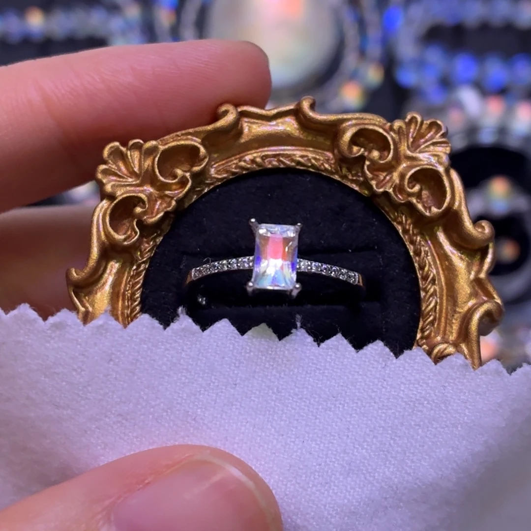 银S925镶嵌月光石戒指马岛全净体戒指