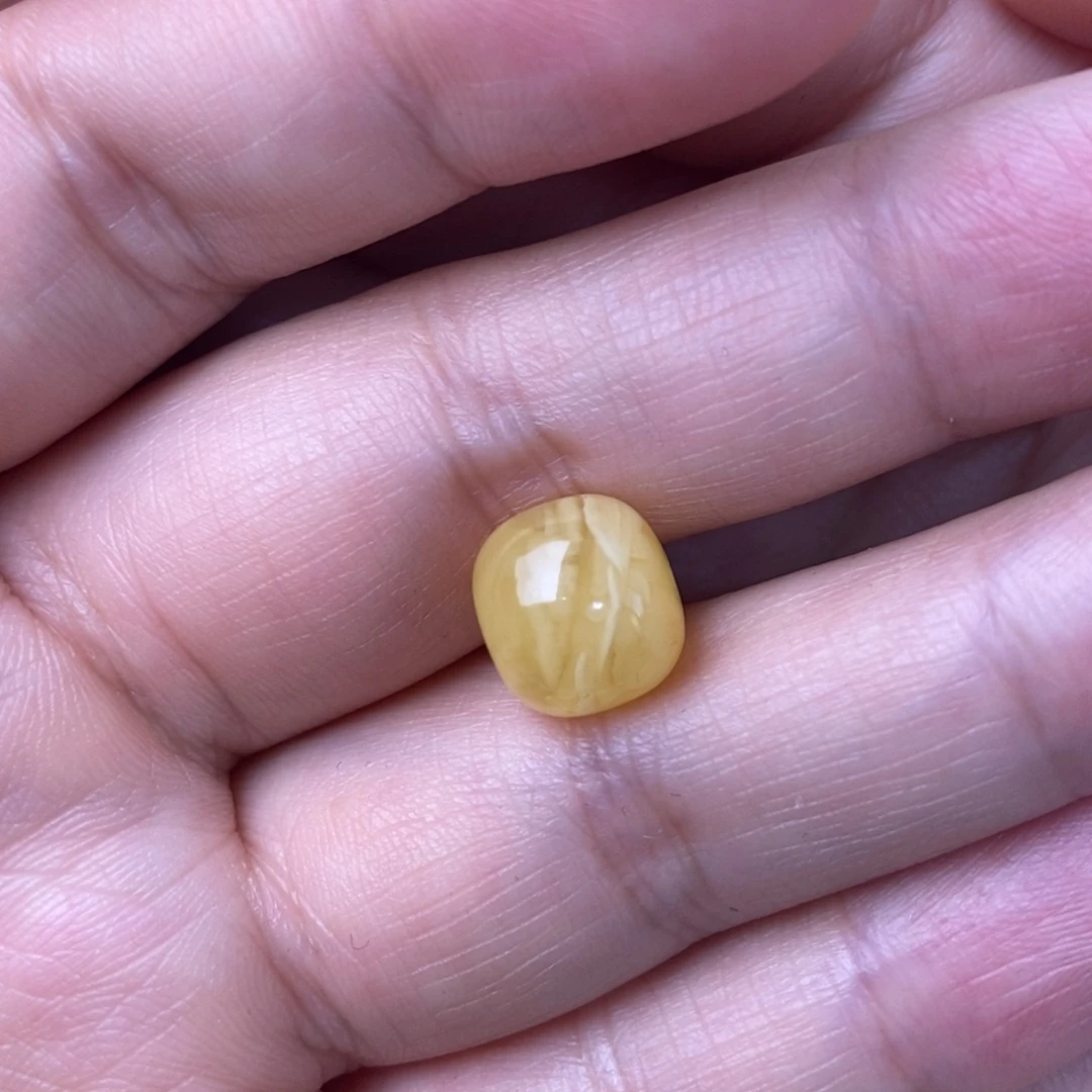 裸石琥珀未镶嵌超蜜蜡