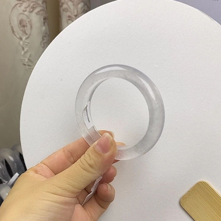 石英质玉未镶嵌手镯52.9黑钢雪