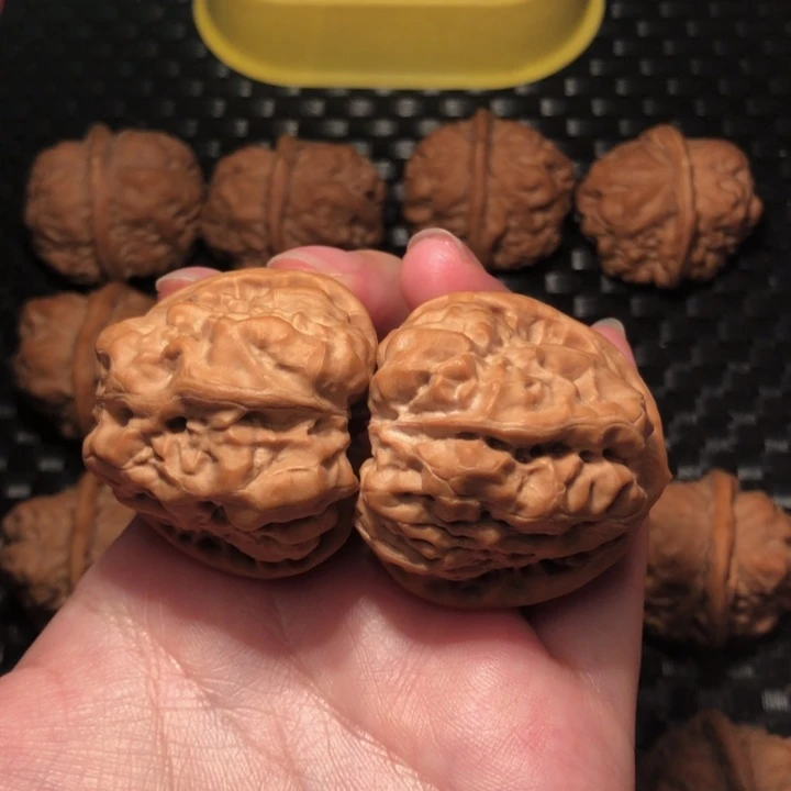 把件文玩核桃41四开背大块肌肉蛙