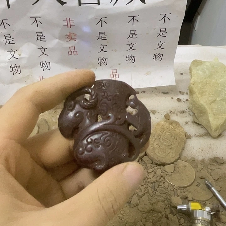 未镶嵌啊啊啊啊啊啊啊啊啊硅化玉