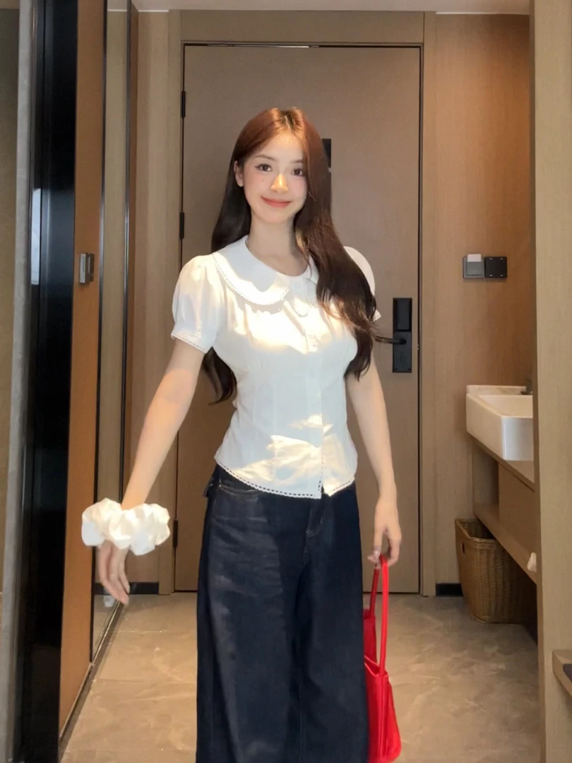 法式白色娃娃领衬衫女夏季2025新款设计感收腰修身短款短袖上衣