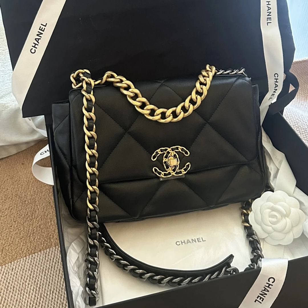99新 Chanel/香奈儿 艾瑟尔奢品/22k黑金19bag小号/hhn6