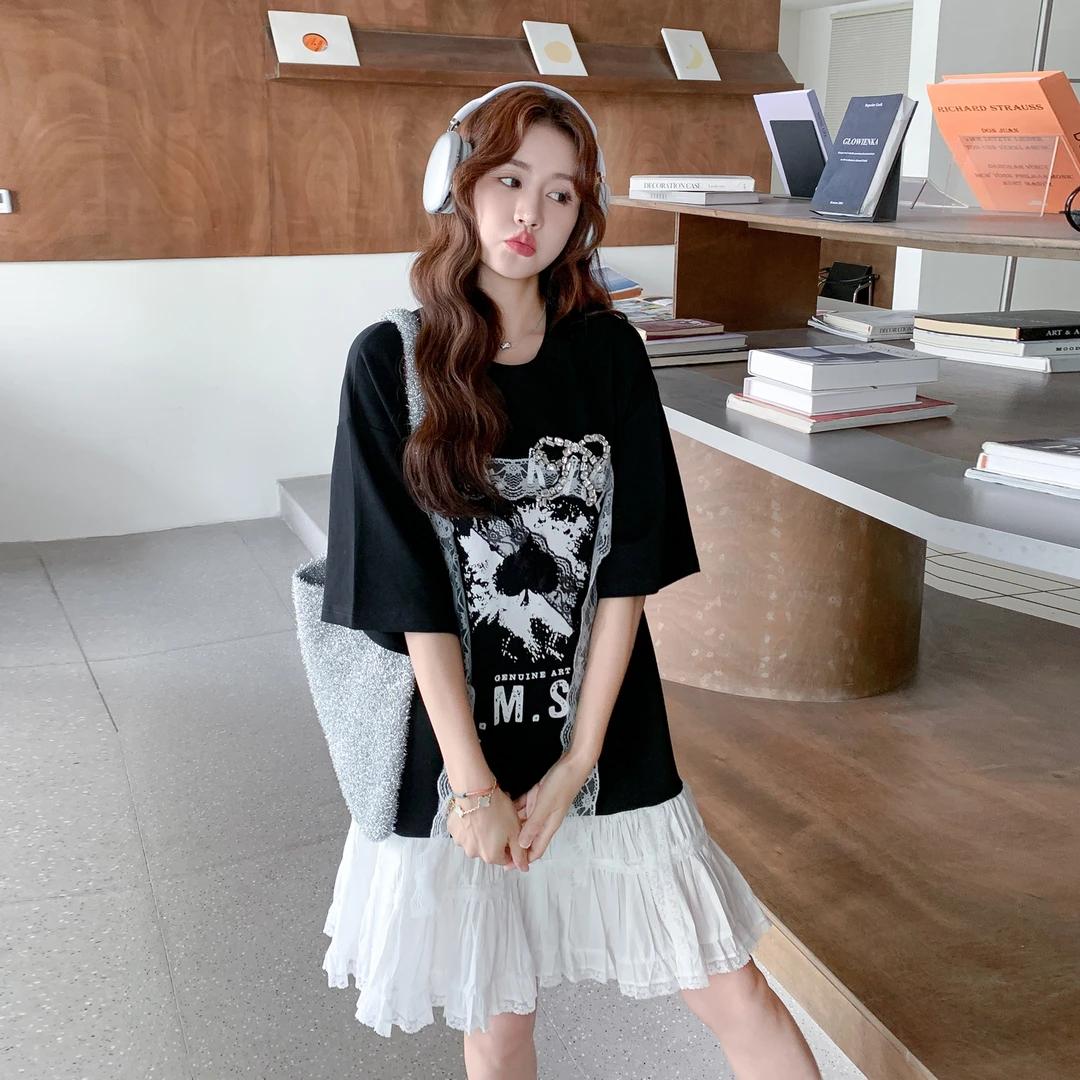 假两件黑色连衣裙女2025新款爆款宽松休闲T恤裙蕾丝拼接裙子夏季