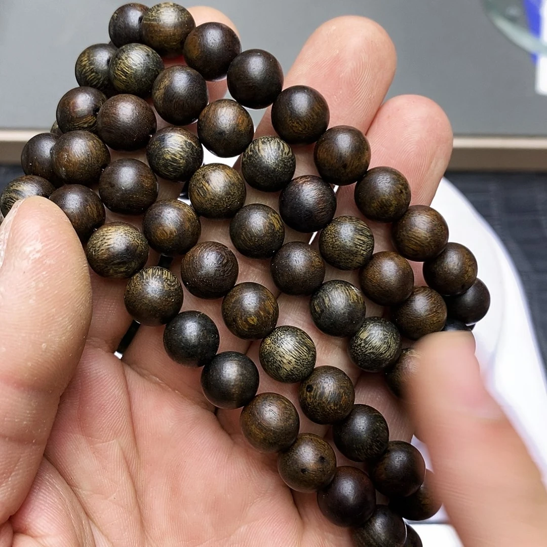 沉香碎屑沉香达拉干