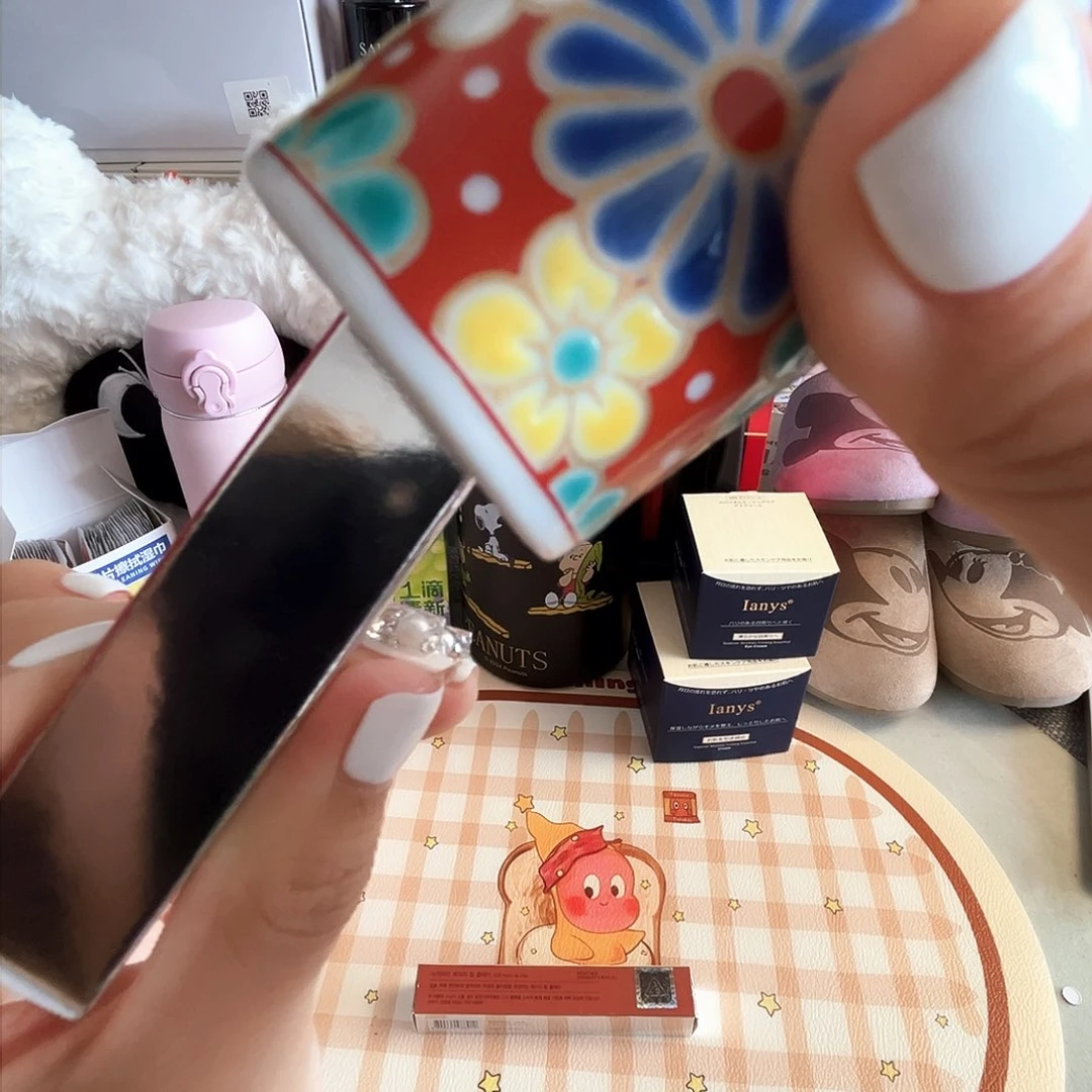 瓷片红111111111111
