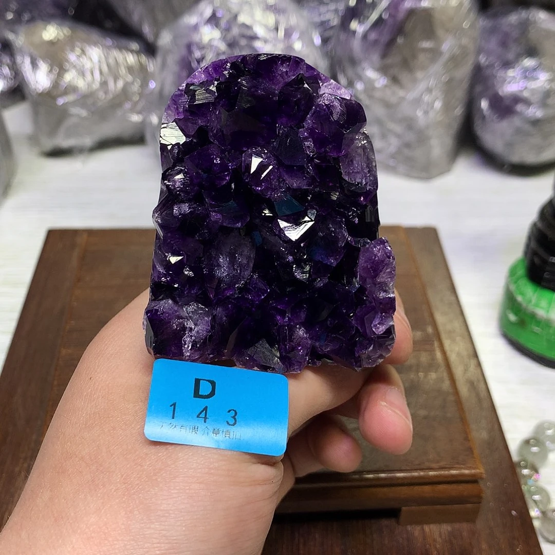 紫晶大型摆件（非配饰）未镶嵌