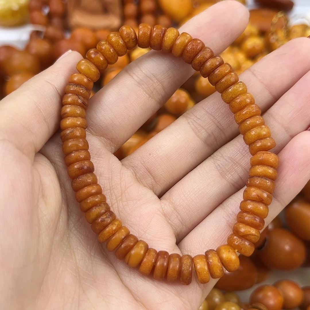 琥珀颈饰未镶嵌蜜蜡