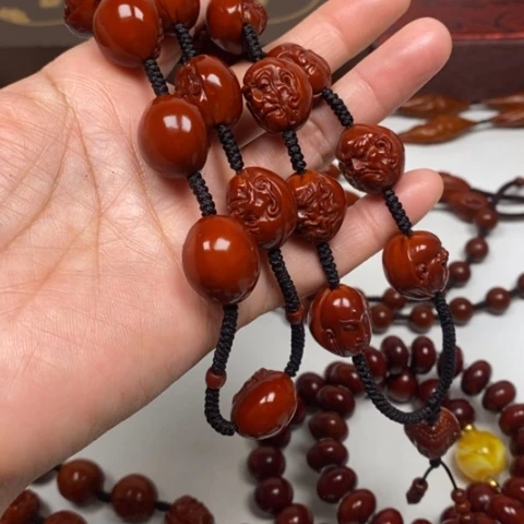 橄榄核手串人**赌橄榄核