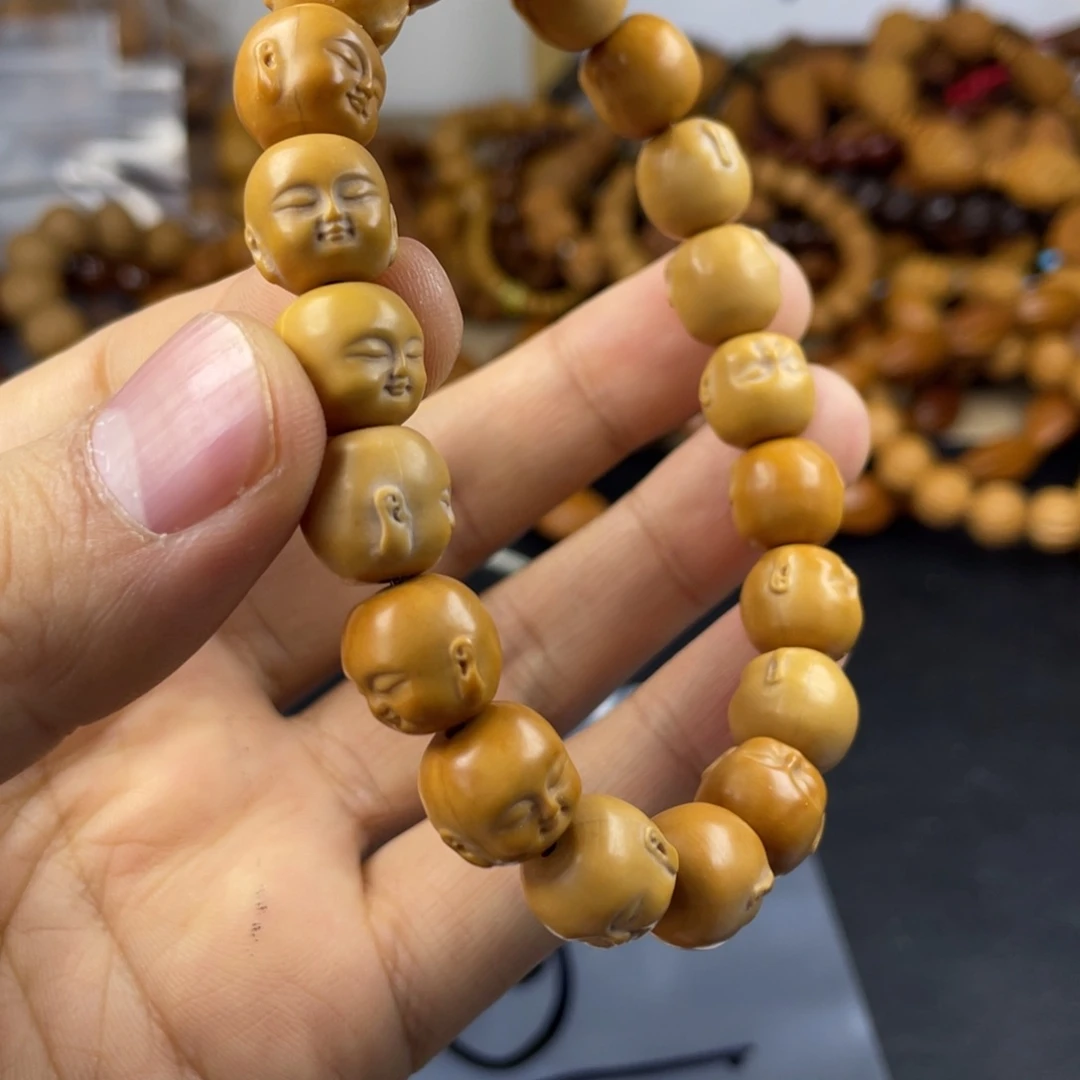 猴头核桃吊坠招**本这不都