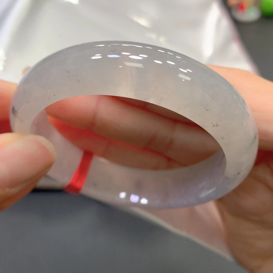 翡翠未镶嵌手镯贵妃