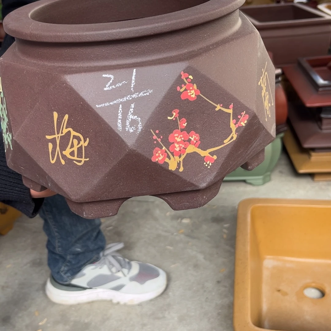 紫砂花盆盆景艺术