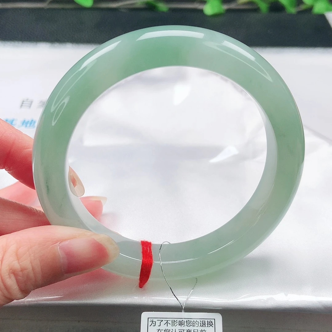 翡翠手镯未镶嵌60➕圈