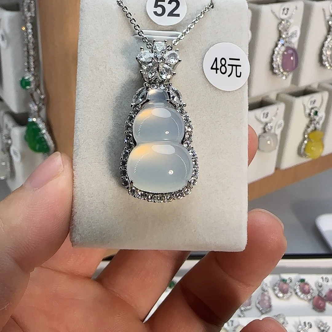 玛瑙/玉髓颈饰合金