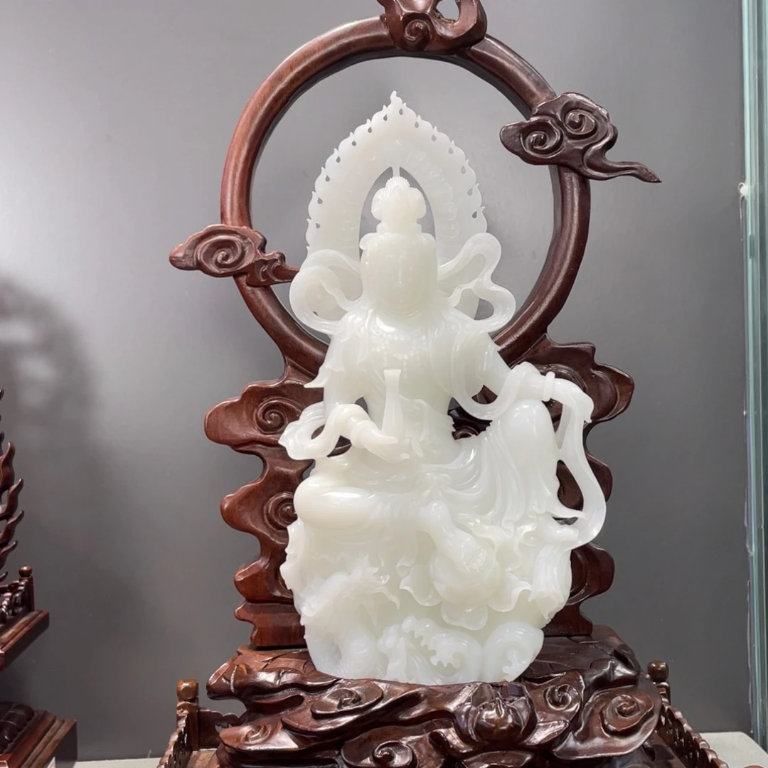 未镶嵌和田玉摆件