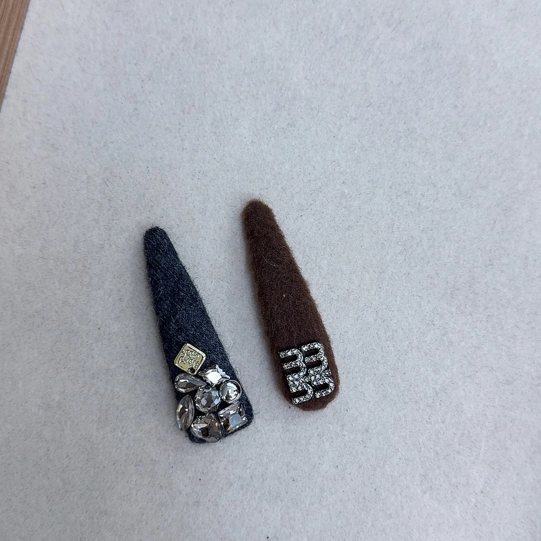 皮质铁合金夹子38