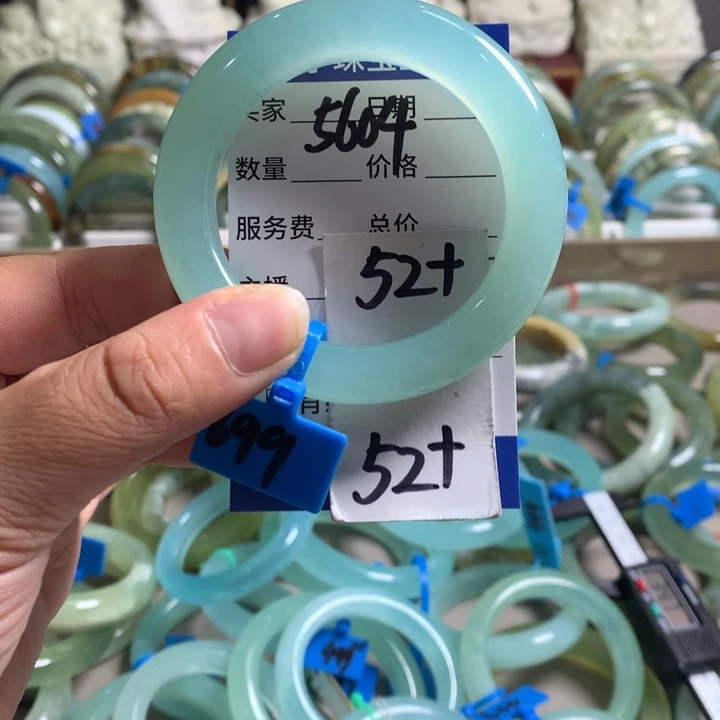 蛇纹石玉未镶嵌手镯5604