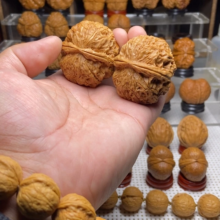 镐***霸吊坠文玩核桃6霸王蟾