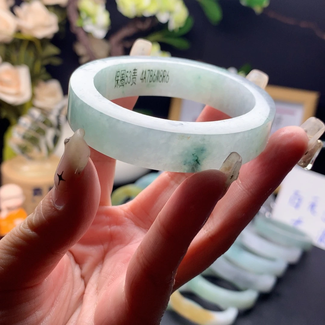 顺***水未镶嵌翡翠手镯定制翡翠55贵妃