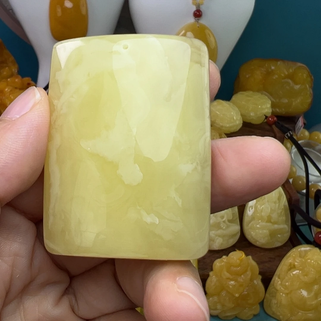 蜜蜡吊坠(不含链)未镶嵌