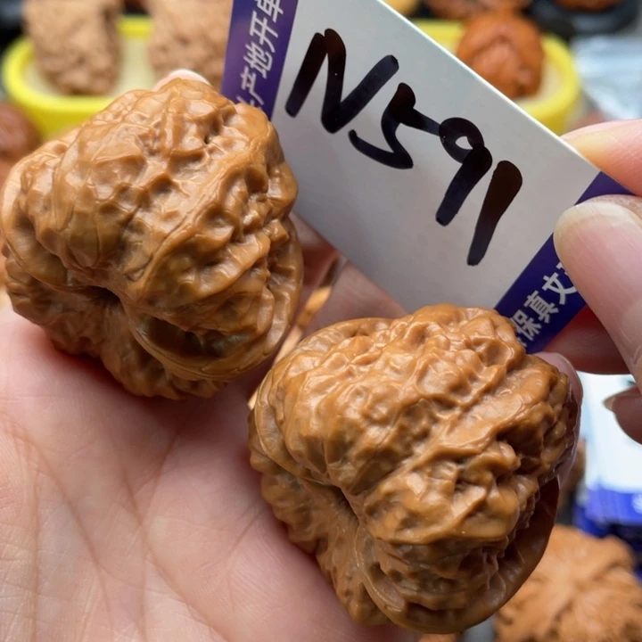 文玩核桃把件蛙蛙41尺