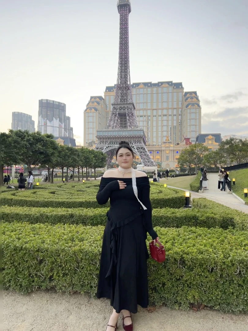 【加加】法式不规则荡领收腰显瘦长袖高腰宽松褶皱半身裙两件套装