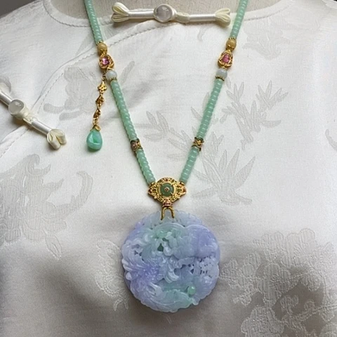 翡翠颈饰未镶嵌天然