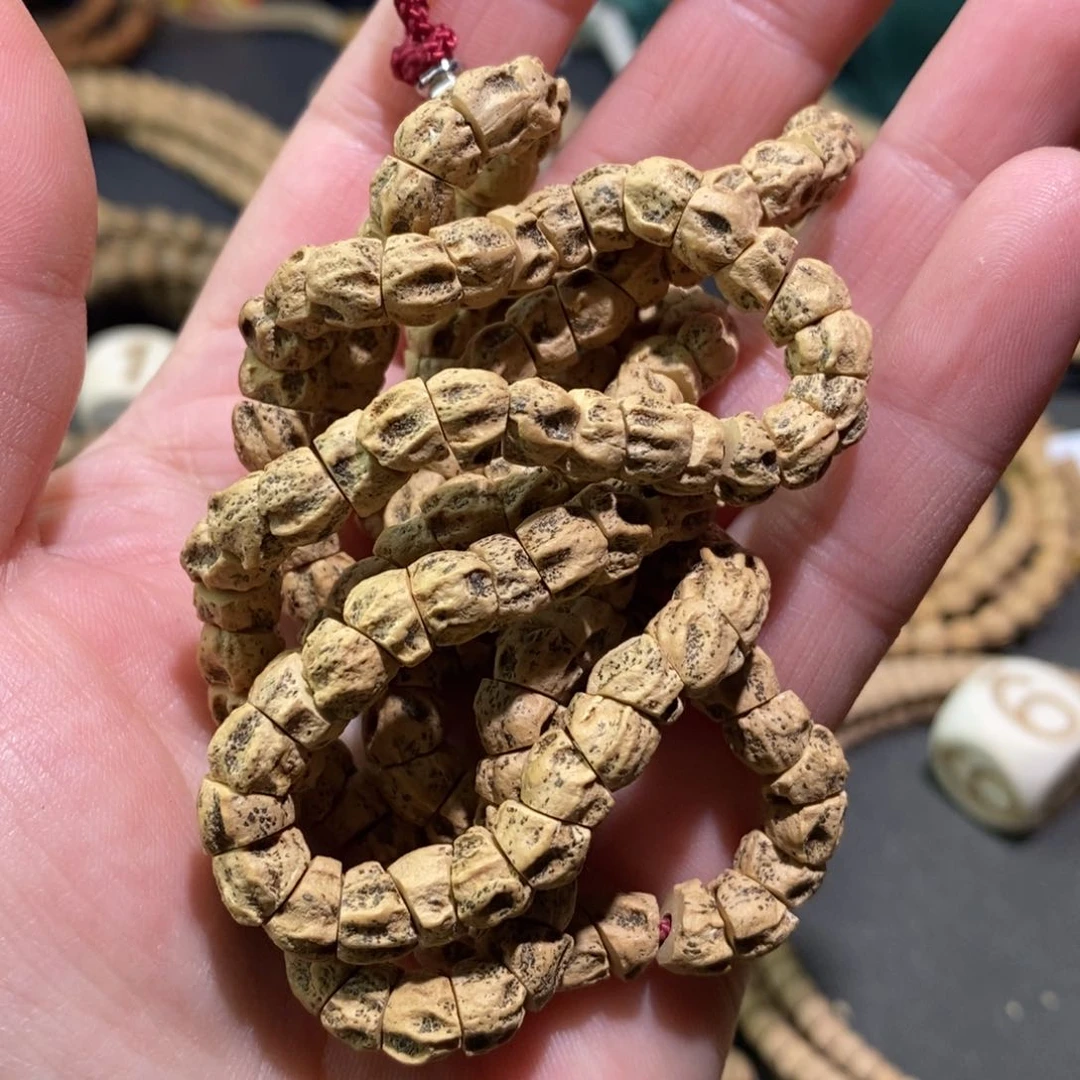 【闪购商品】柏香籽/百香籽吊坠风**雕