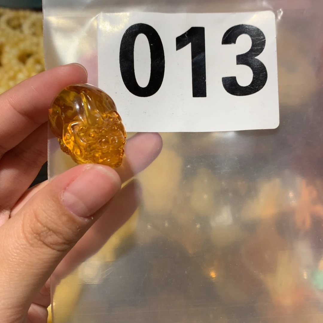 金珀珠宝奇石未镶嵌川**衣金珀貔貅