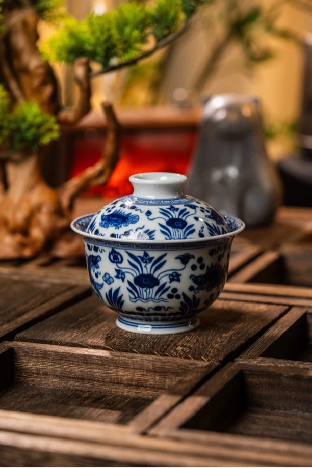 松烟柴窑青花春风鱼藻纹盖碗泡茶茶杯