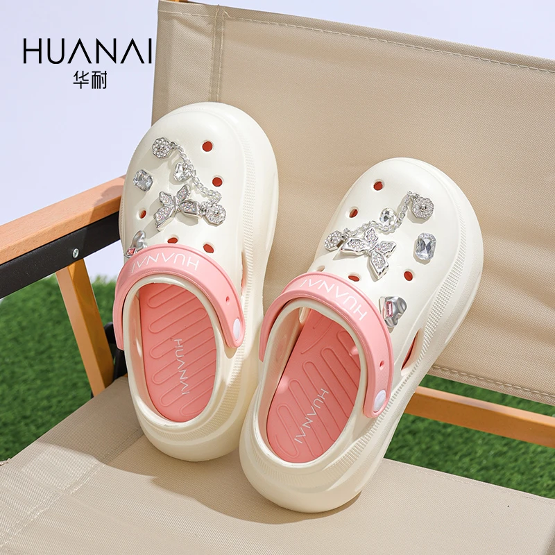 8CM厚底同款凉拖2025华耐新款时尚百搭包头白鹿同款洞洞鞋