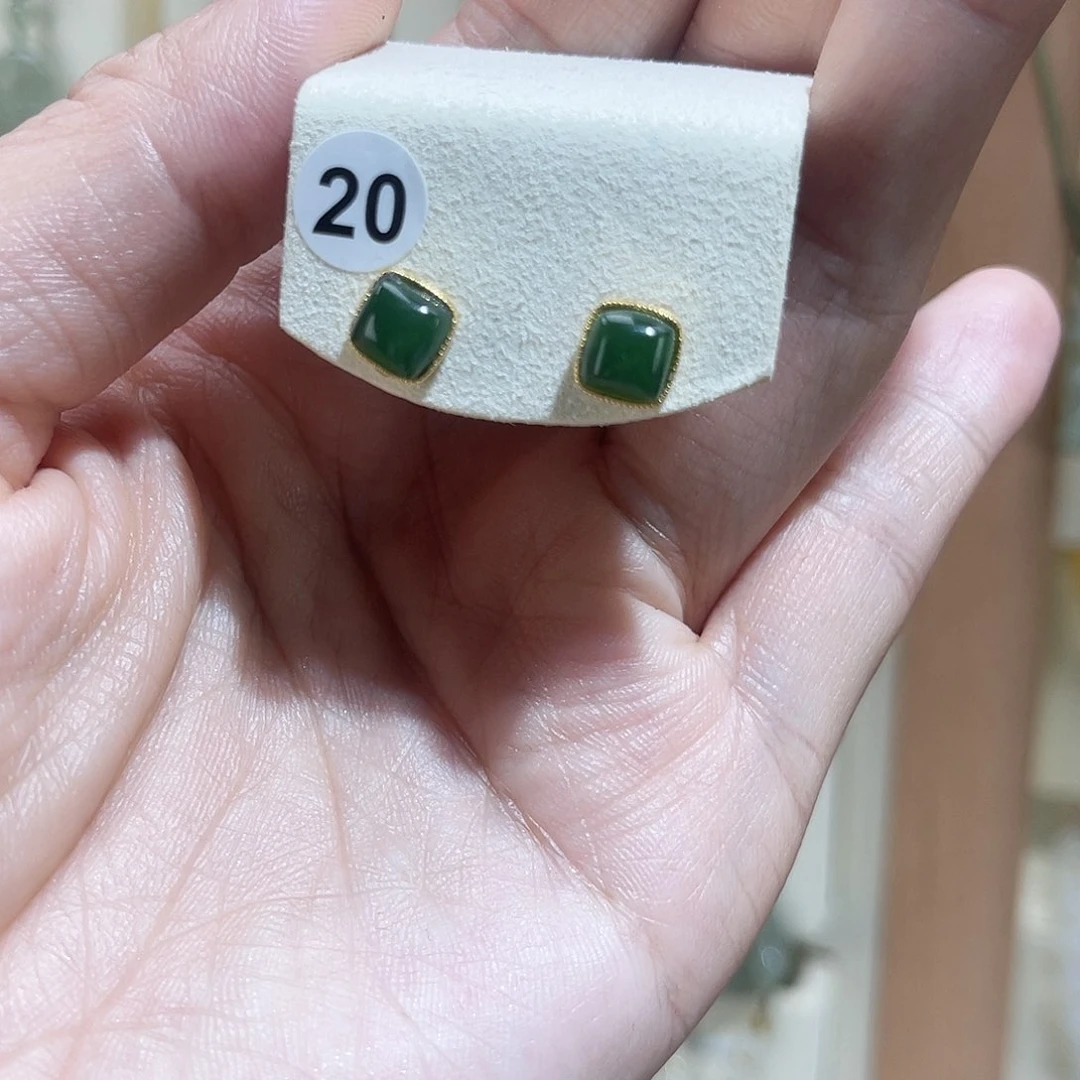 和田玉未镶嵌耳饰耳钉