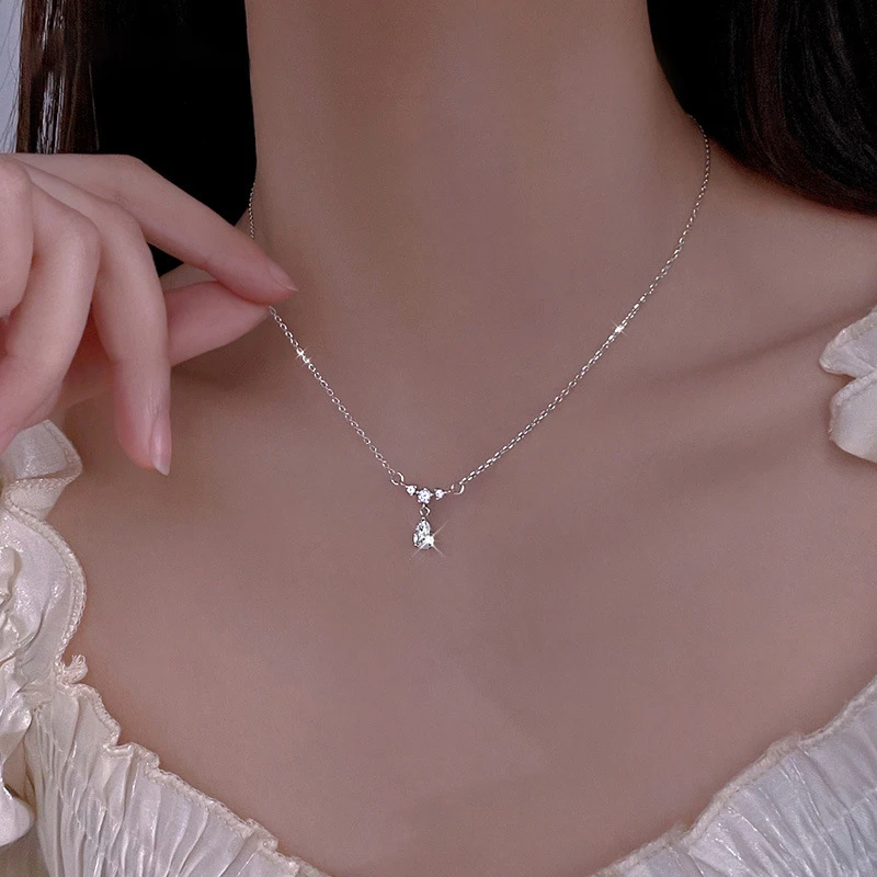 链子足银合成锆石 s999纯银水滴项链轻奢小众ins毛衣锁骨链女简约