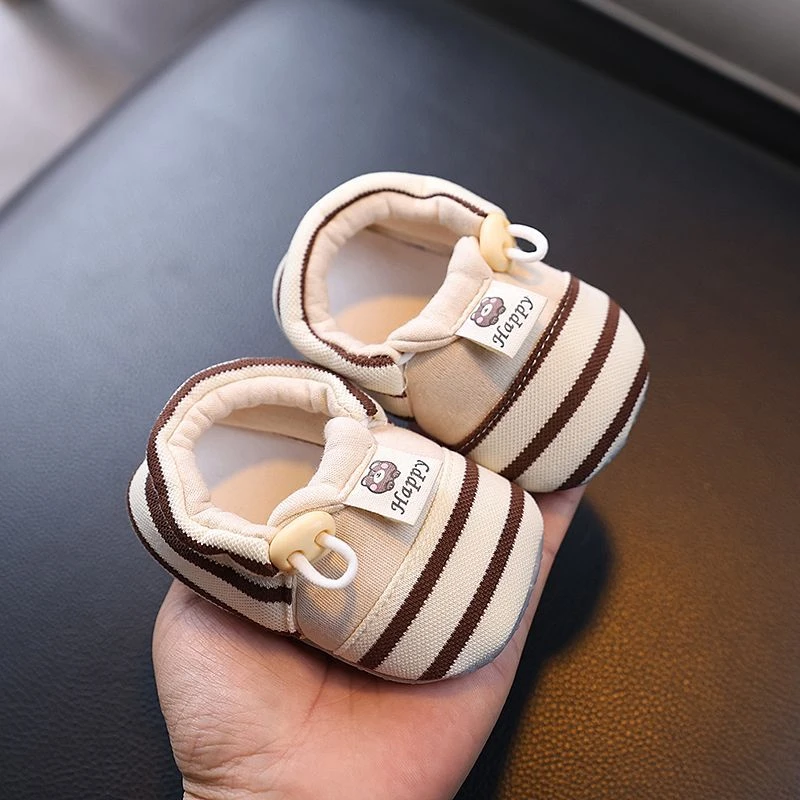 小宝宝春秋鞋袜软底防掉婴儿学步鞋透气薄款外穿保暖男女婴儿鞋子