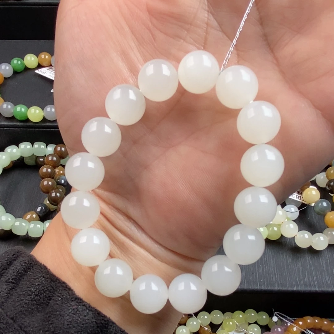 和田玉未镶嵌手链