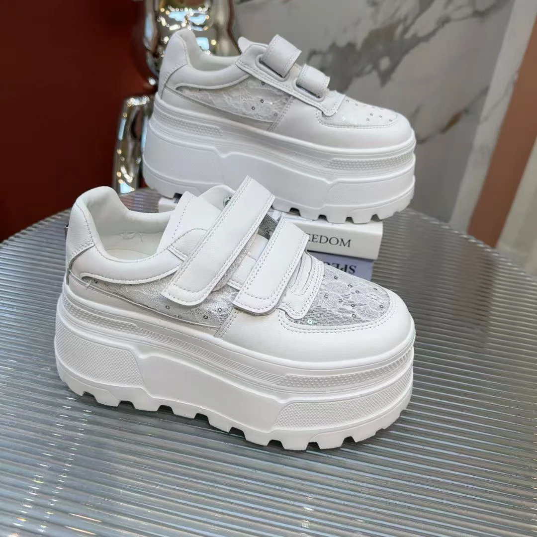 真皮厚底魔术贴蕾丝网面小白鞋女2025夏季增高8cm休闲板鞋926五