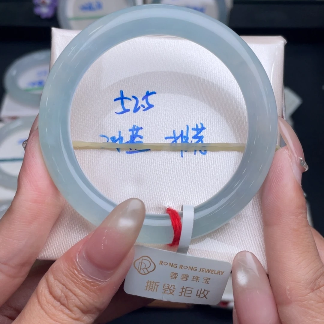 翡翠未镶嵌手镯31号