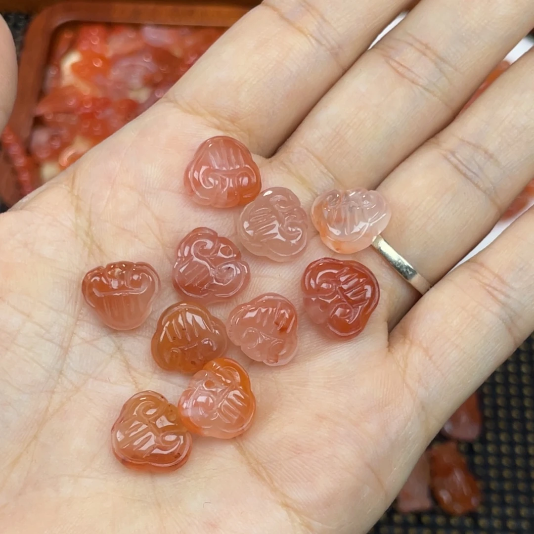 南红玛瑙未镶嵌配饰如意锁