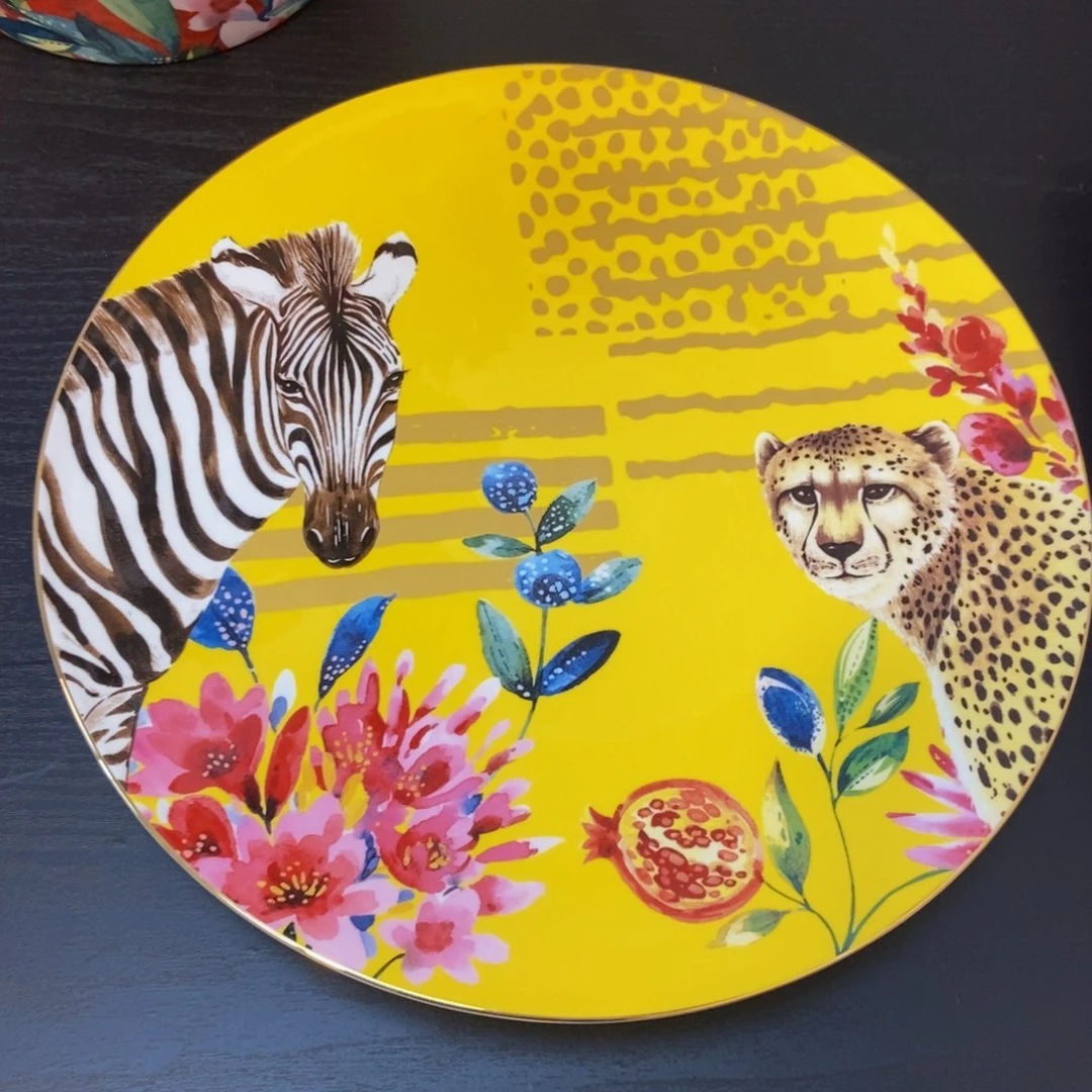 瓷蘭两单包邮……………………